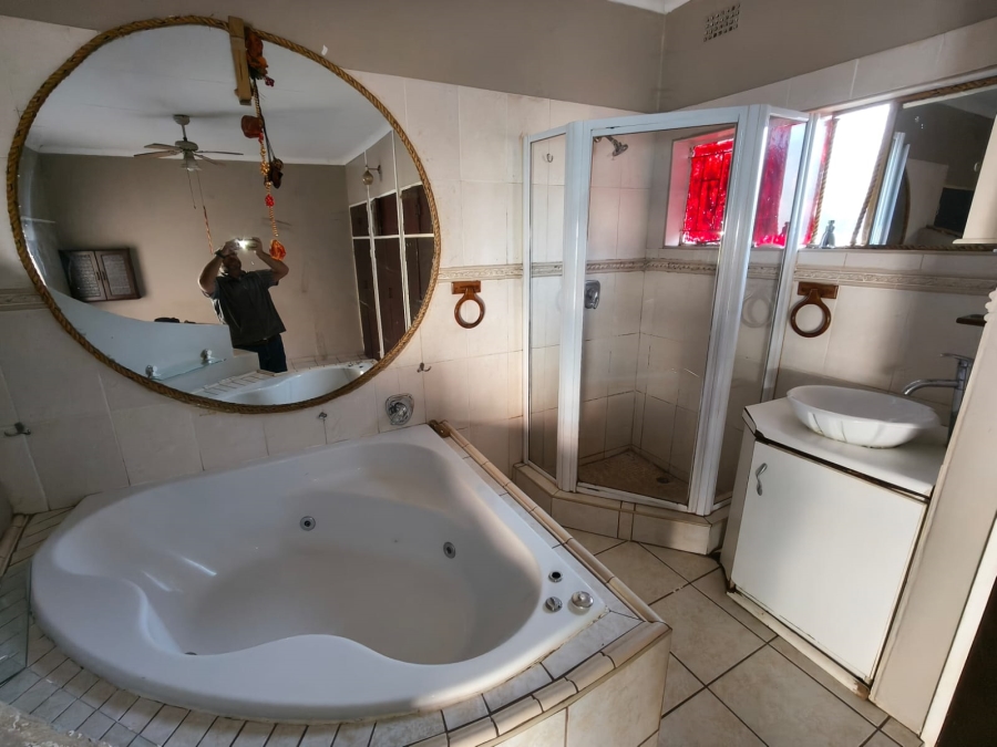 To Let 3 Bedroom Property for Rent in Safari Gardens North West